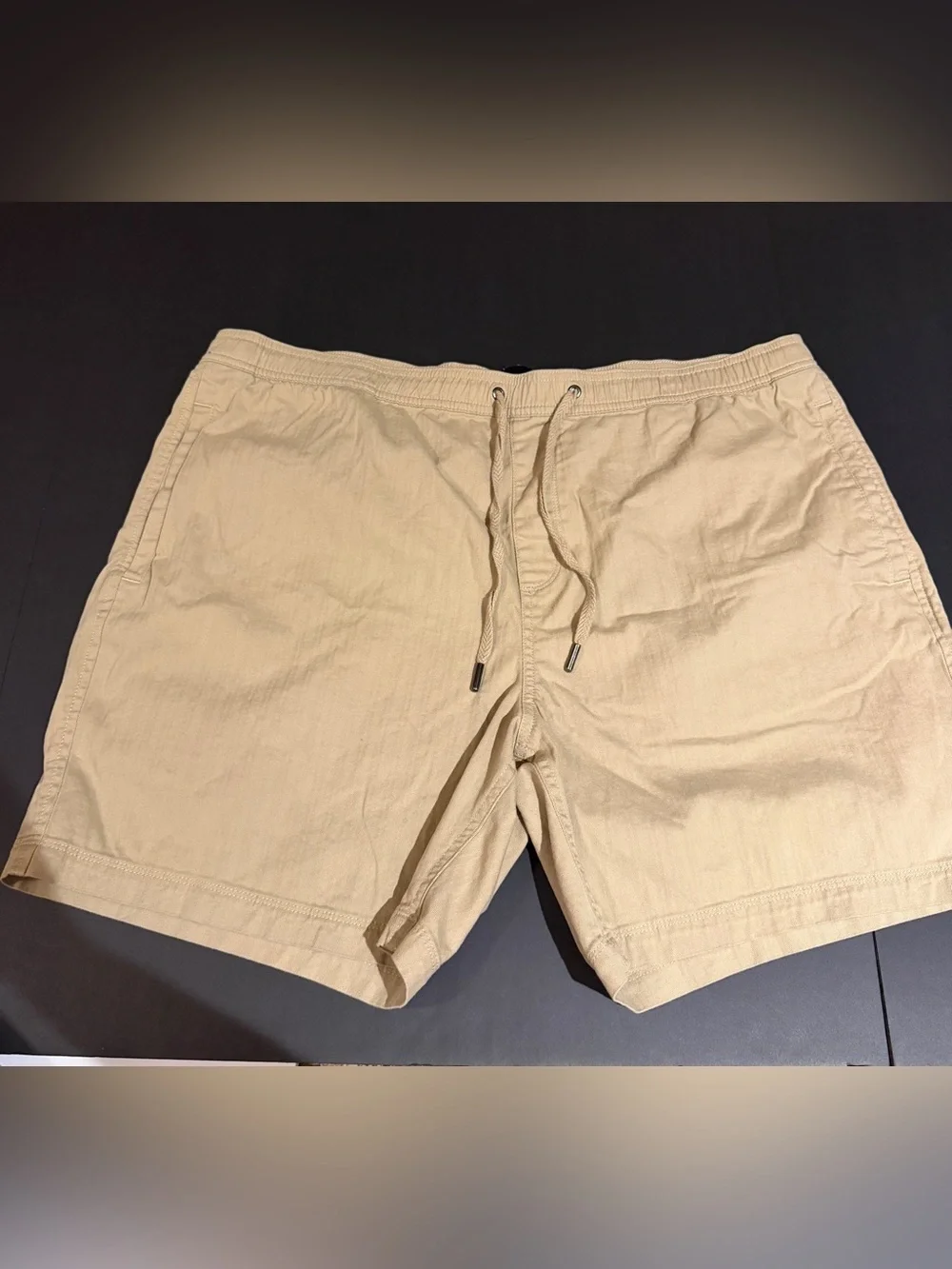 Gap Men’s Beige Drawstring Casual Shorts